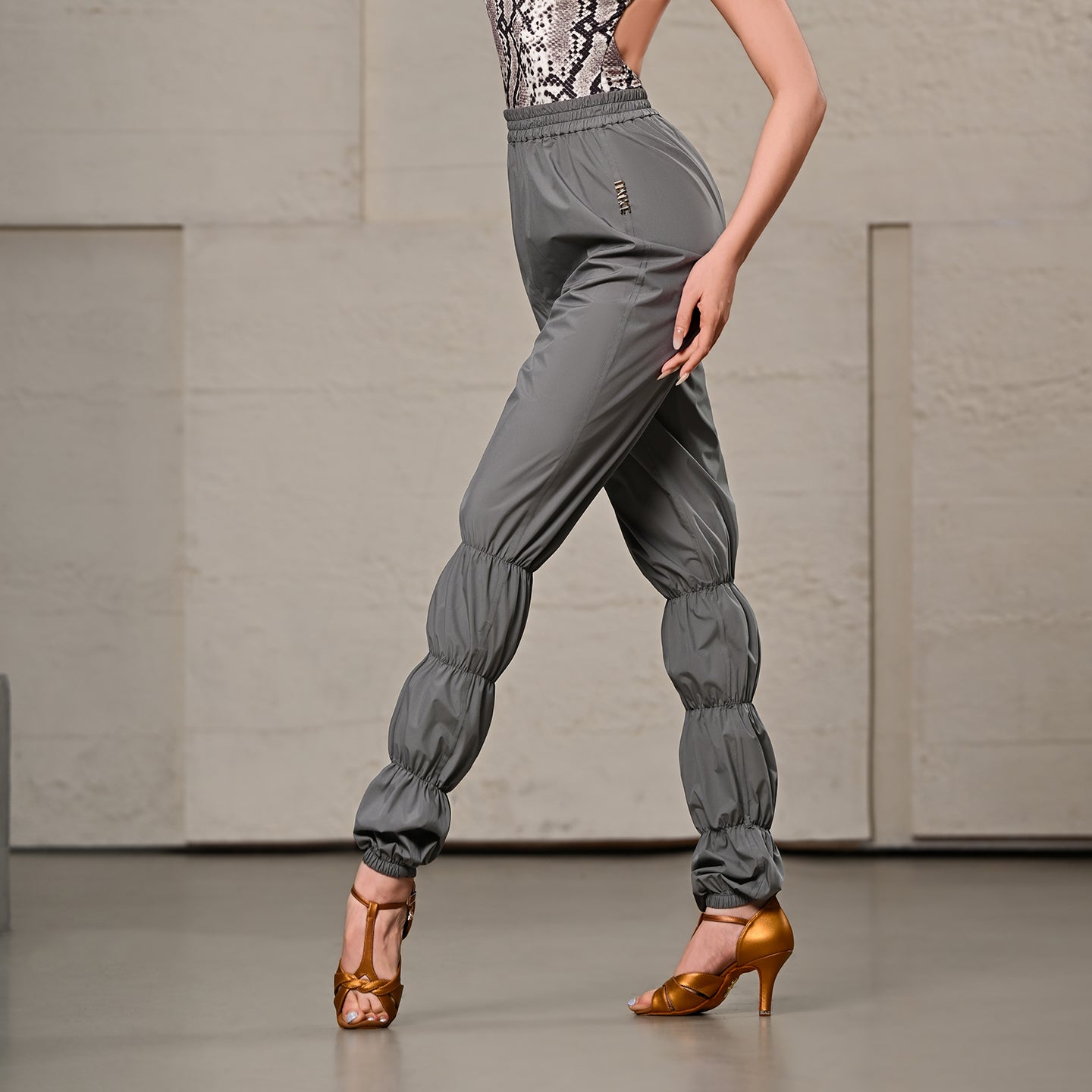 UDANCE Latin Dance Teacher's New Dance Sweatpants A109
