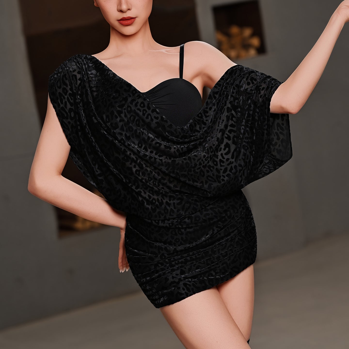 UDANCE Latin Strapless Dancewear Women's Adult New Dance Practice Uniform Standard Dance Top Vest A114
